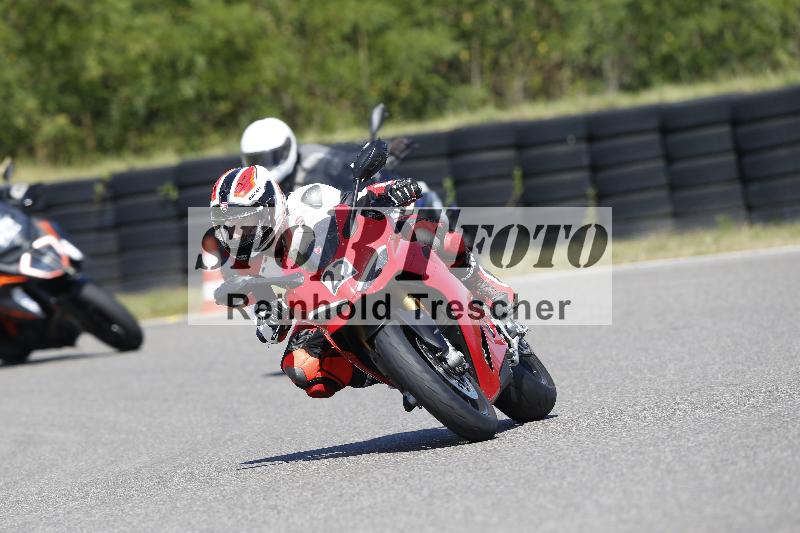 Archiv-2025/48 25.08.2025 Cornu Master School ADR/gruen-vert/22